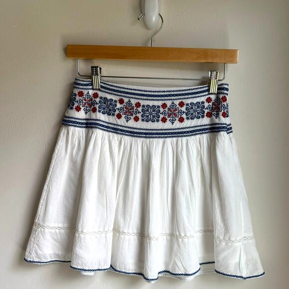 Sunday Best Aritzia Boho Embroidered Cotton Mini Skirt White Size 0 - Picture 1 of 8